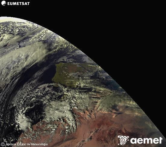 Esta imagen se genera utilizando informacin de los canales visibles del satlite METEOSAT perteneciente a la segunda generacin de satlites Meteosat (MSG). Por ese motivo, slo hay informacin en la zona iluminada por el sol. Adems, los canales han sido normalizados para que el brillo no dependa de la posicin del sol. samedi, 13 dcembre  2025 17:00