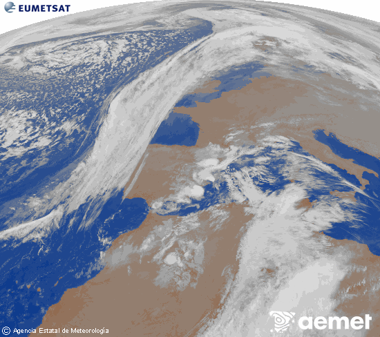 Imatge de la zona d'Europa i Nord d'�frica del canal infraroig del sat�l�lit Meteosat operacional en 0�N 0�W, processada per a donar-li color.&nbsp;dilluns, 15 de desembre  2025 03:00