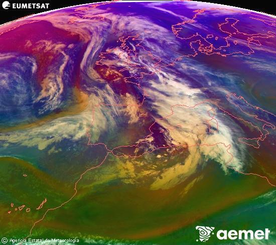 Composici� RGB en la qual es barregen diversos canals del sat�l�lit Meteosat operacional en 0�N 0�W, que ens d�na una idea de les caracter�stiques de les masses d'aire i de la nuvolositat.&nbsp;dilluns, 22 de desembre  2025 18:00