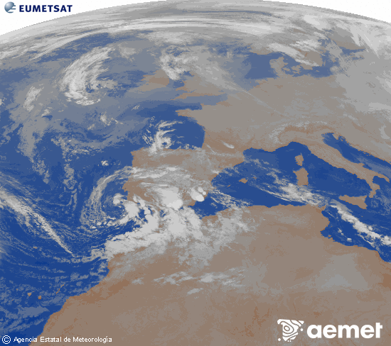 Imagen de la zona de Europa y Norte de �frica del canal infrarrojo del sat�lite Meteosat operacional en 0�N 0�W, procesada para darle color.&nbsp;domingo, 28 diciembre 2025 a las 07:00