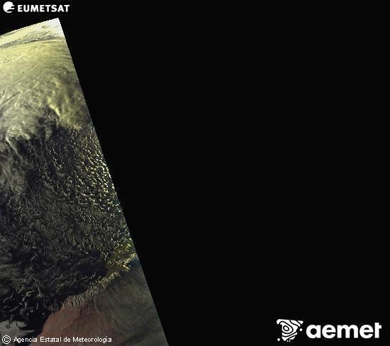 Esta imagen se genera utilizando informaci�n de los canales visibles del sat�lite METEOSAT perteneciente a la segunda generaci�n de sat�lites Meteosat (MSG). Por ese motivo, s�lo hay informaci�n en la zona iluminada por el sol. Adem�s, los canales han sido normalizados para que el brillo no dependa de la posici�n del sol.&nbsp;viernes, 13 febrero 2026 a las 19:00